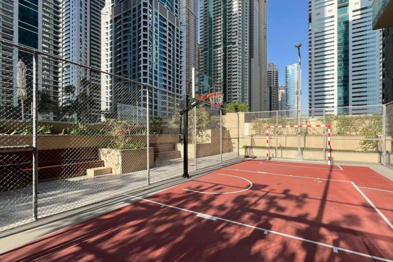High Floor Marina Gate 1 Bdr Flat Only Apartment